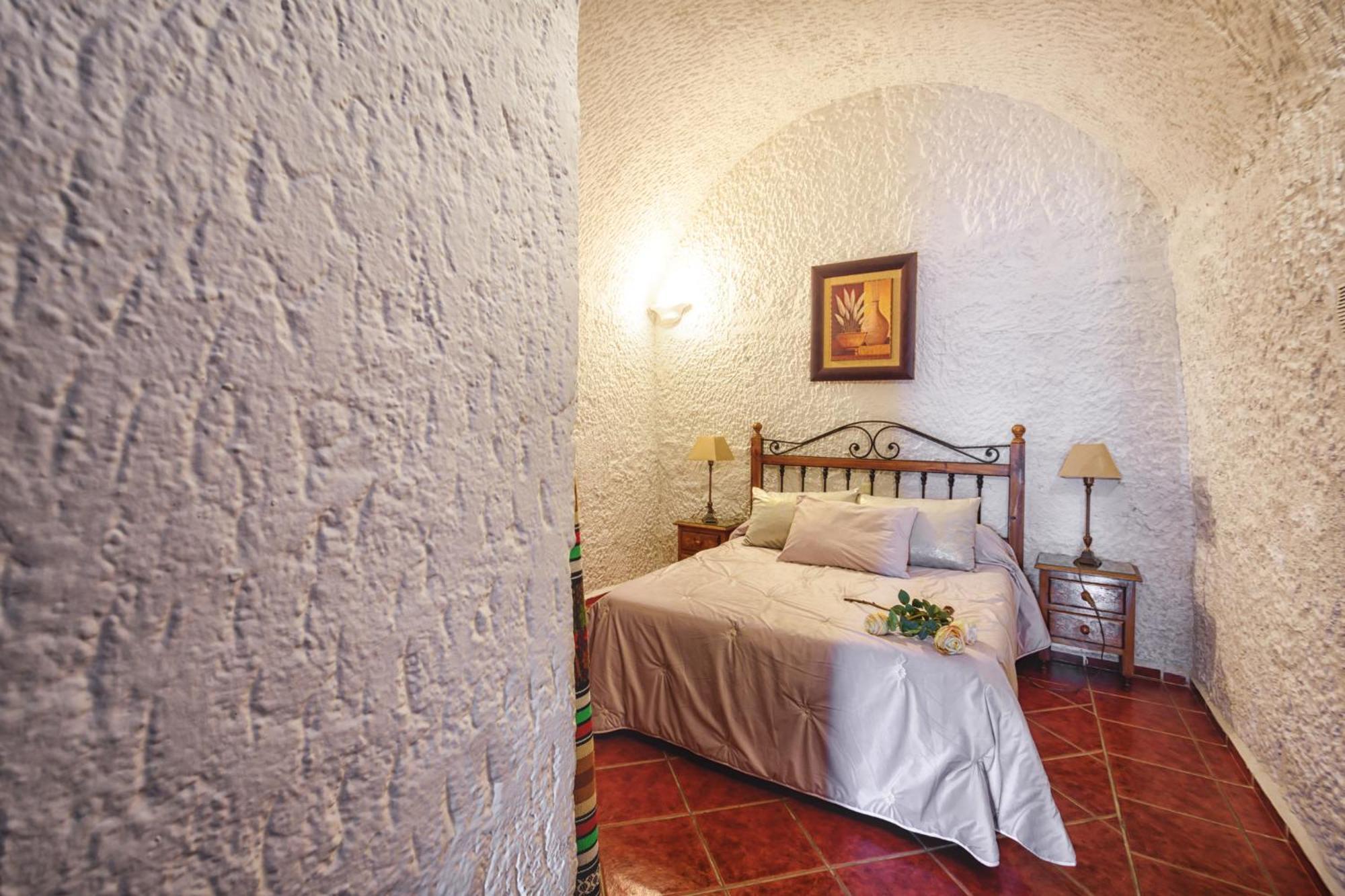 Cuevas Pedro Antonio De Alarcon Apartment Guadix Luaran gambar